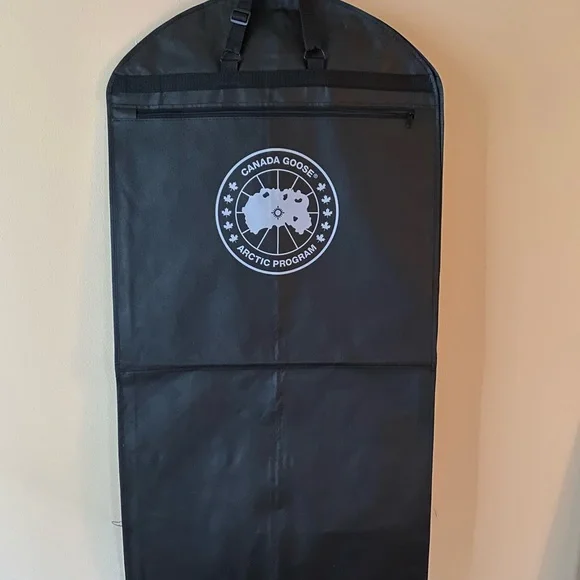 Canada Goose Garment bag - Picture 7 of 7